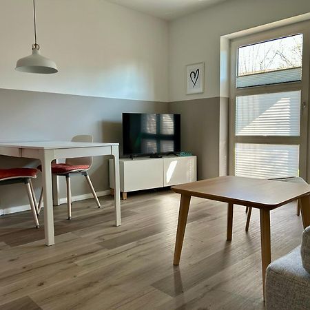 Ferienwohnung Bullerby-Buesum, Ehemals Hollaenderei Екстериор снимка